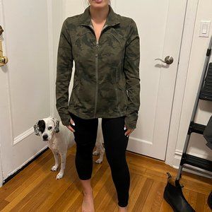 Lululemon camo zip up
